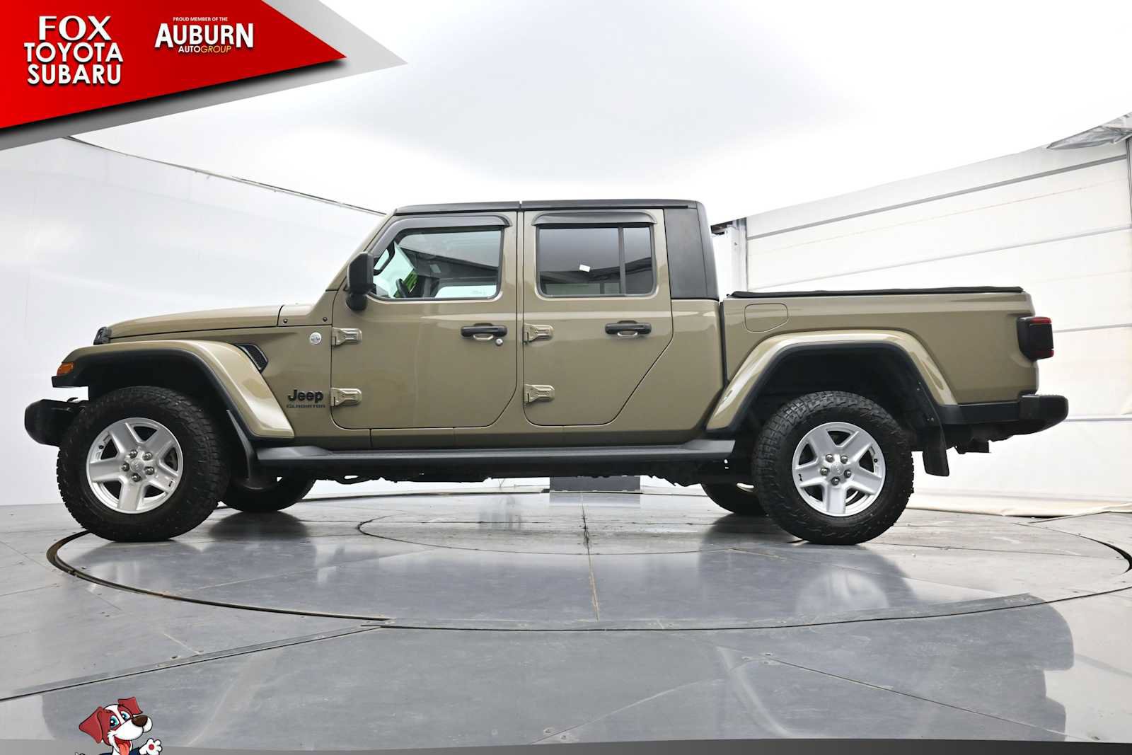 Used 2020 Jeep Gladiator Sport w/ Quick Order Package 24S AWD/4WD image 25