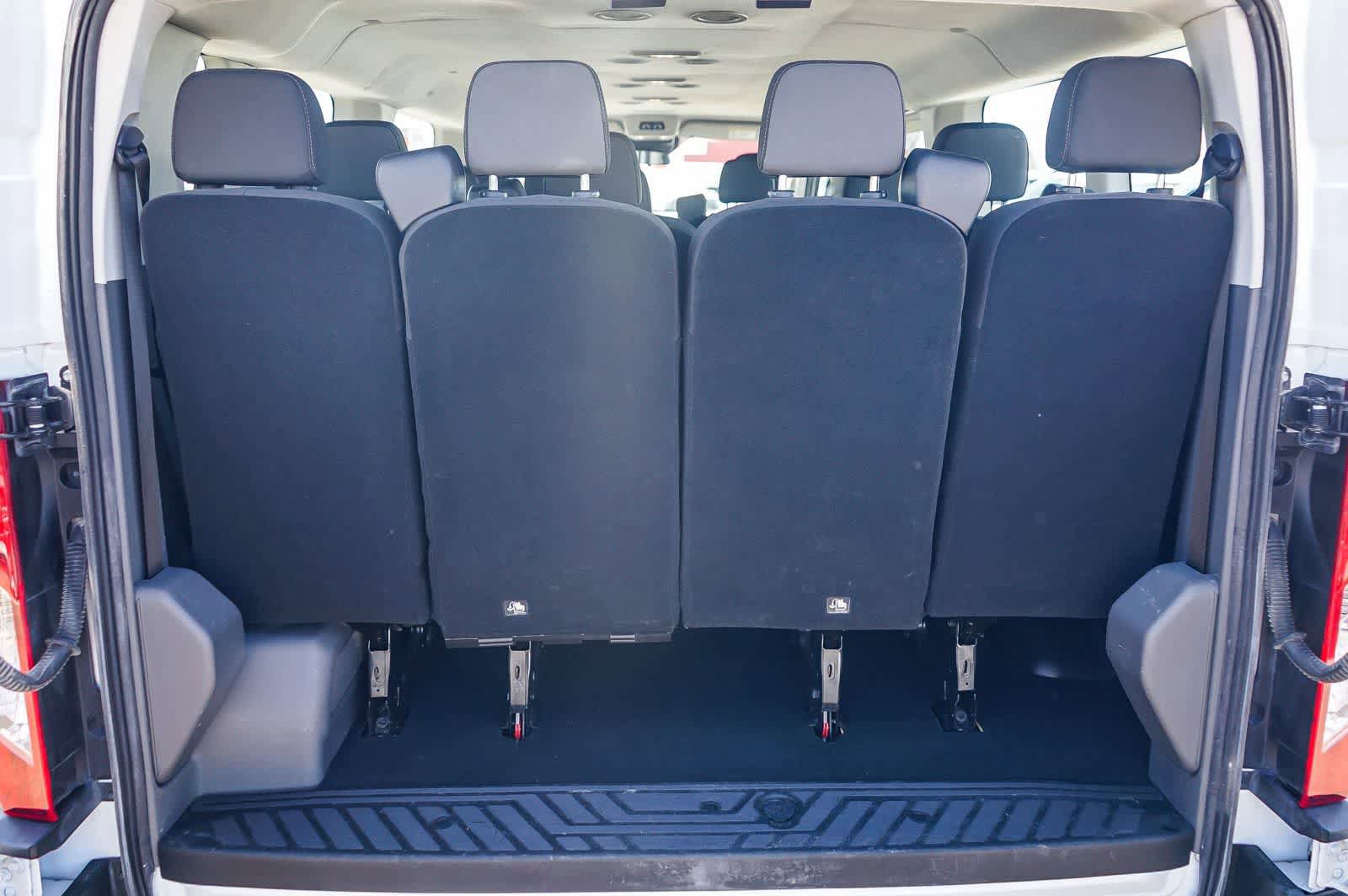 Used 2023 Ford Transit 350 XLT image 25