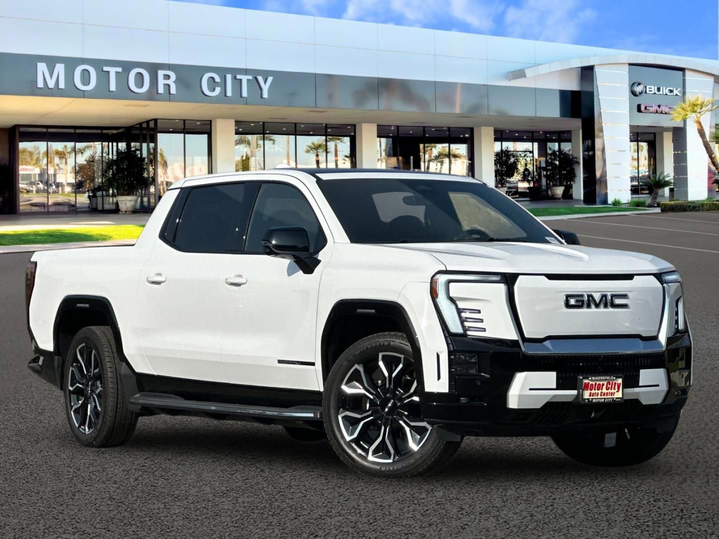 New 2025 GMC Sierra EV Denali image 2