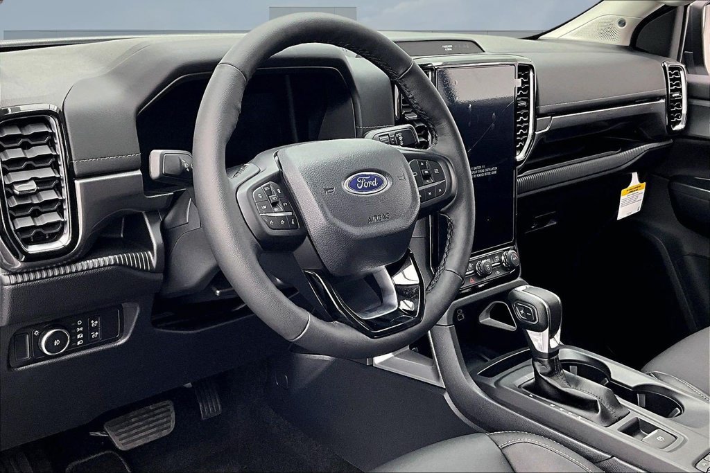 New 2026 Ford Ranger Lariat w/ Trailer Tow Package AWD/4WD image 7