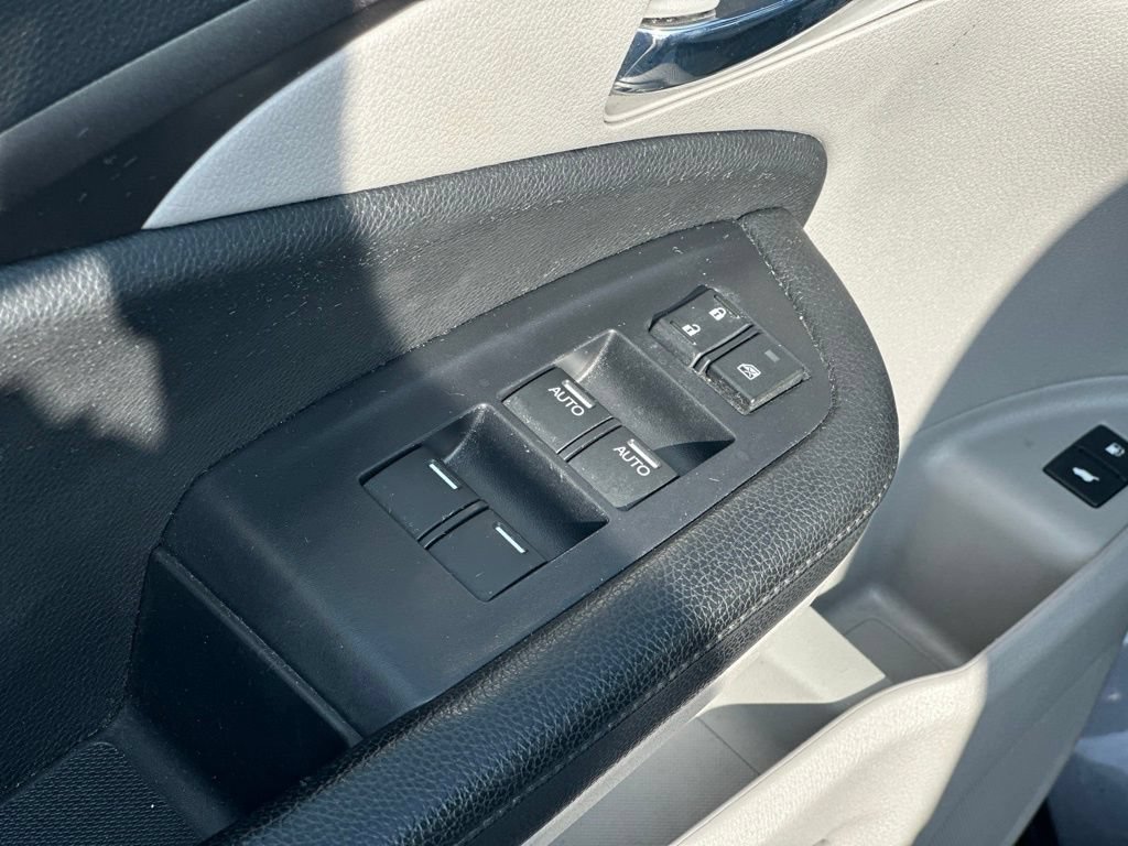Used 2019 Honda Pilot EX-L image 18