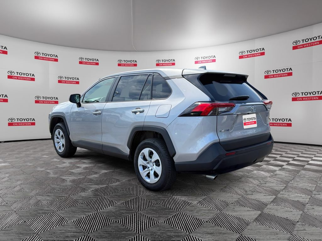 Certified 2024 Toyota RAV4 LE AWD/4WD image 5