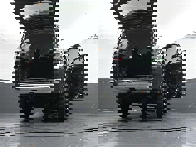 Used 2018 Toyota 4Runner TRD Off-Road image 42