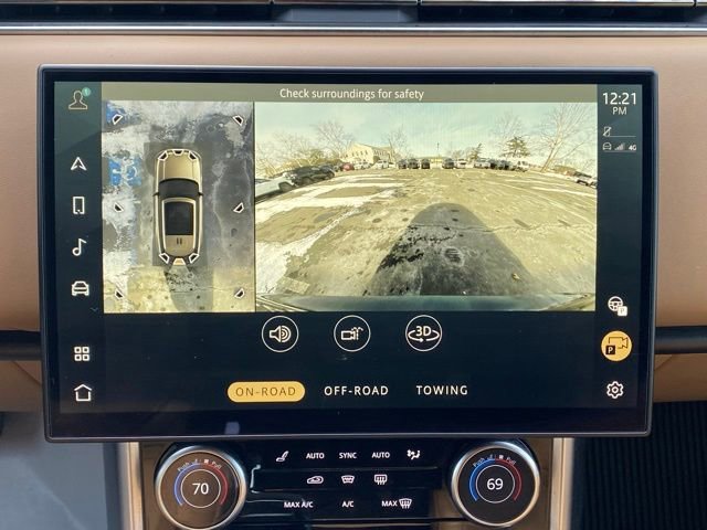 Used 2023 Land Rover Range Rover SE image 46