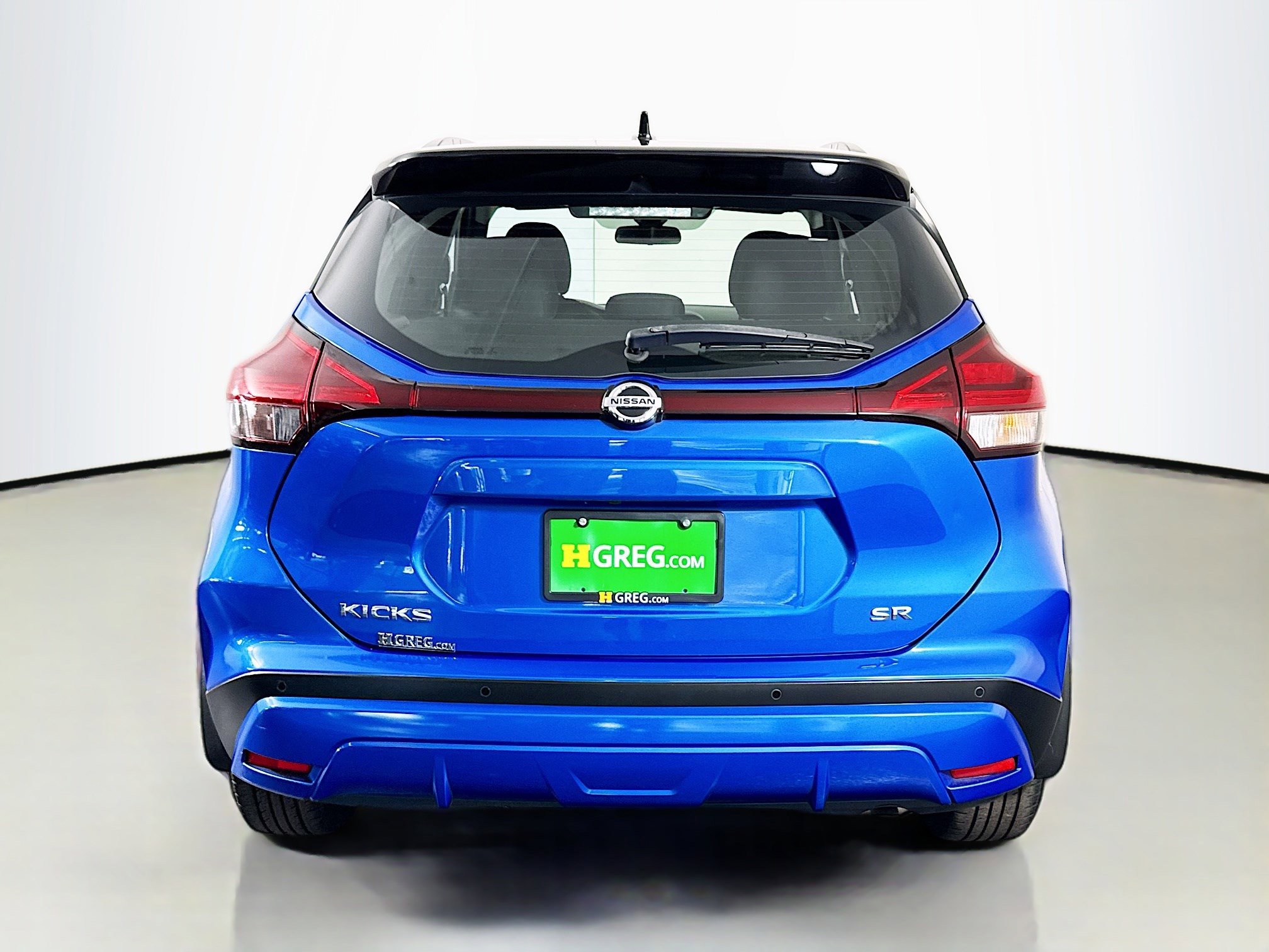 Used 2021 Nissan Kicks SR FWD image 8