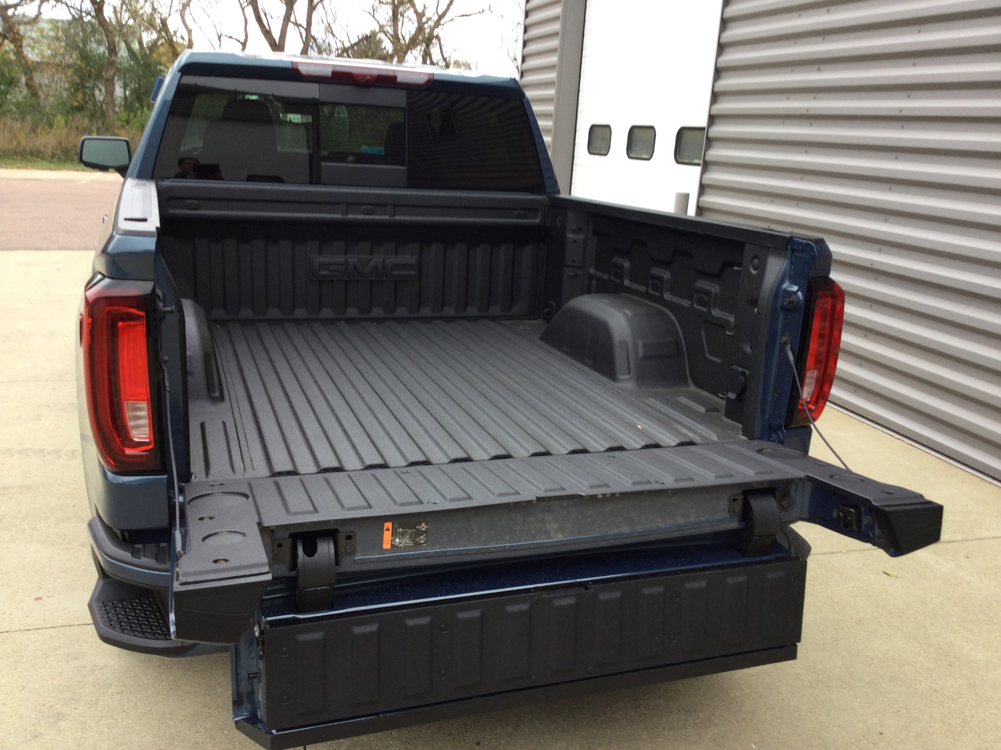 New 2026 GMC Sierra 1500 Denali w/ Technology Package image 5