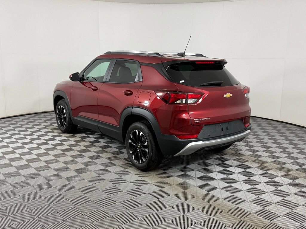 Used 2022 Chevrolet TrailBlazer LT w/ Convenience Package image 8
