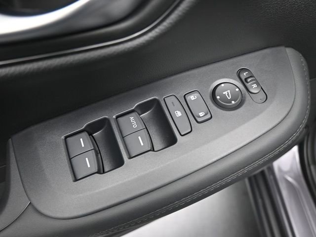 New 2026 Honda HR-V LX image 13