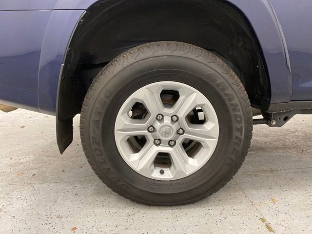 Certified 2024 Toyota 4Runner SR5 Premium image 8