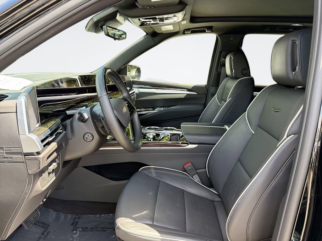 Certified 2026 Cadillac Escalade Luxury RWD image 22