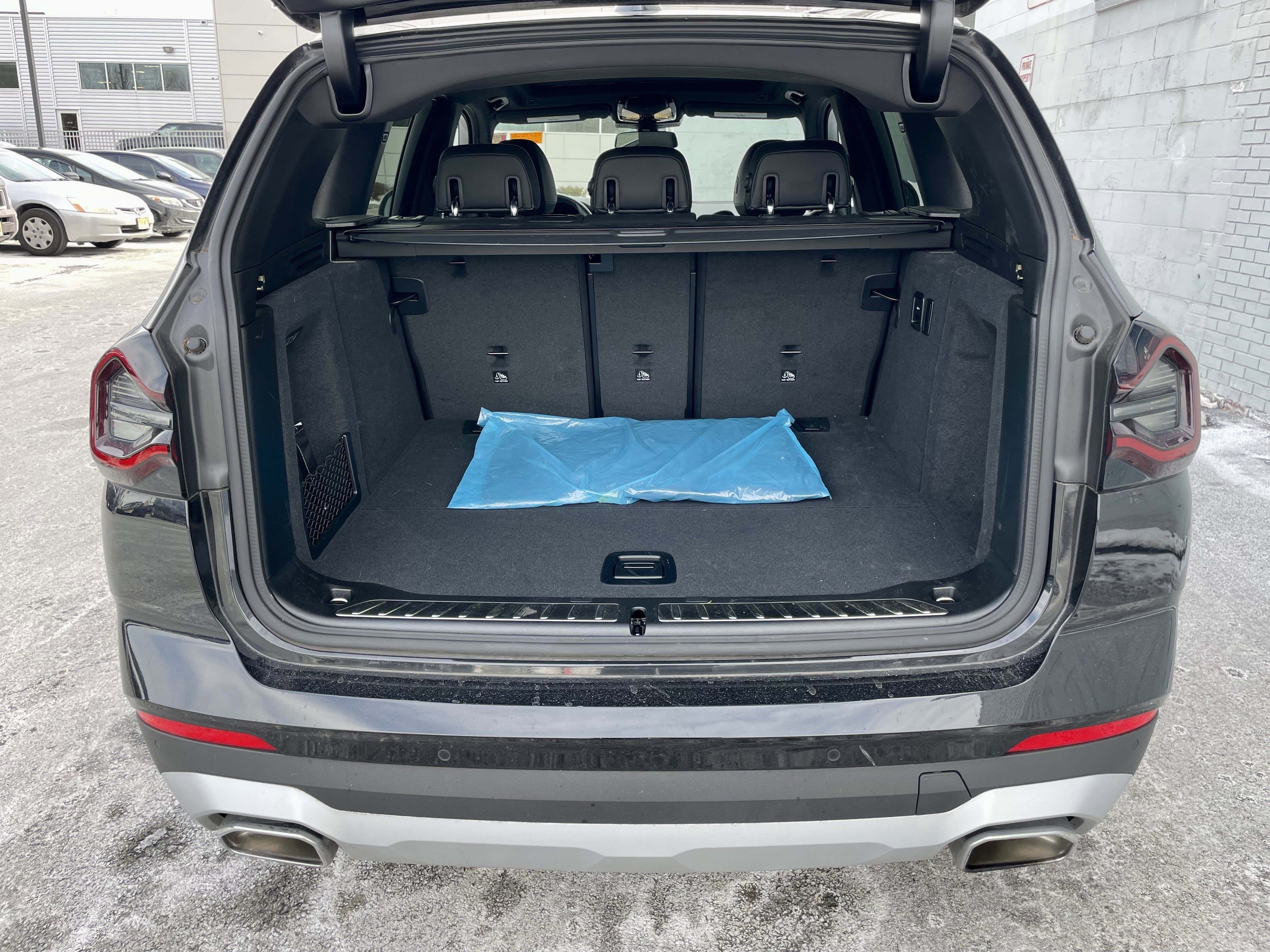 Used 2023 BMW X3 xDrive30i w/ Premium Package w/ZPA image 37