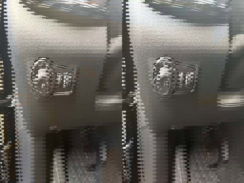 New 2026 Jeep Compass Trailhawk image 24