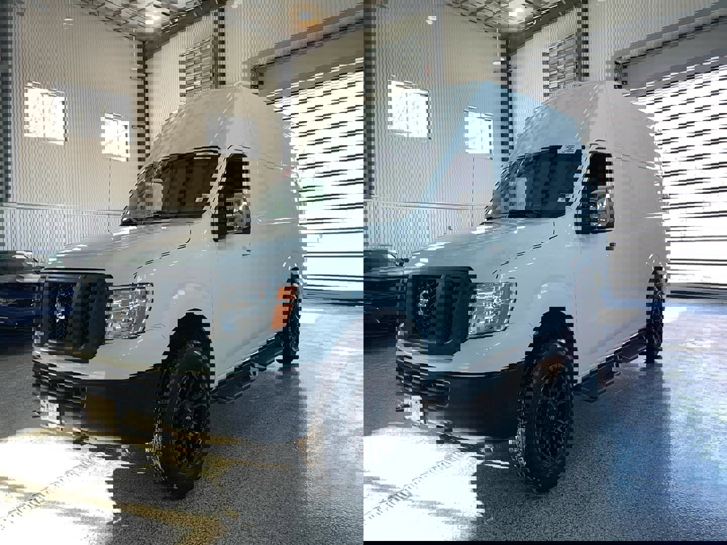 Used 2020 Nissan NV 3500 SV w/ Navigation Package image 3