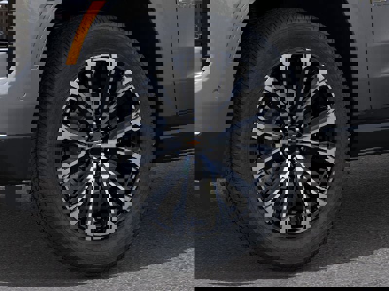 New 2026 Chevrolet Suburban High Country image 9