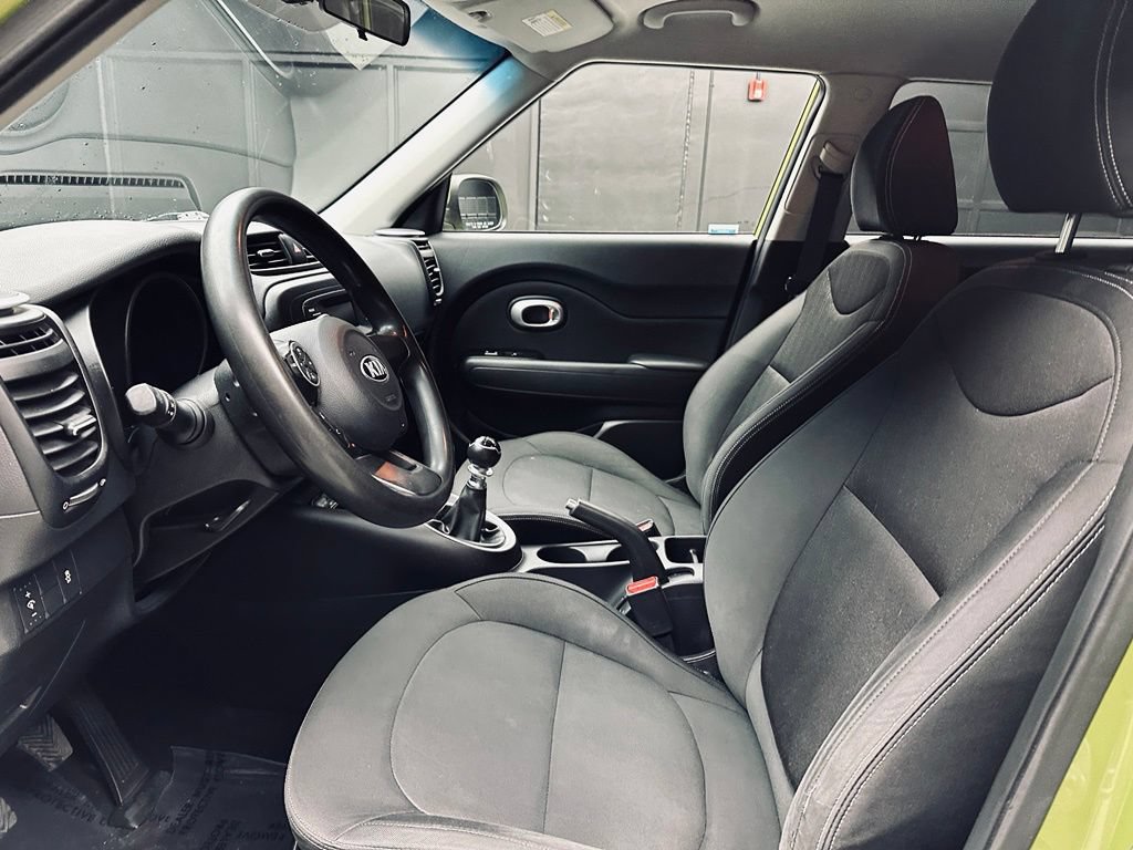 Used 2014 Kia Soul FWD image 17