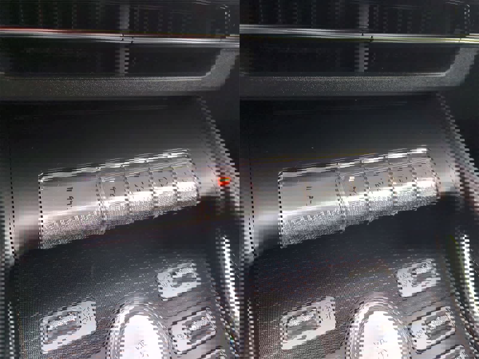 Used 2025 Lincoln Nautilus Reserve w/ Jet Appearance Package image 33