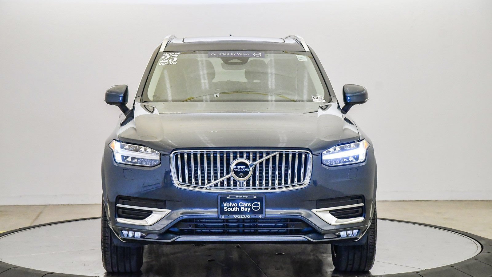 Used 2025 Volvo XC90 B6 Ultra AWD/4WD image 6