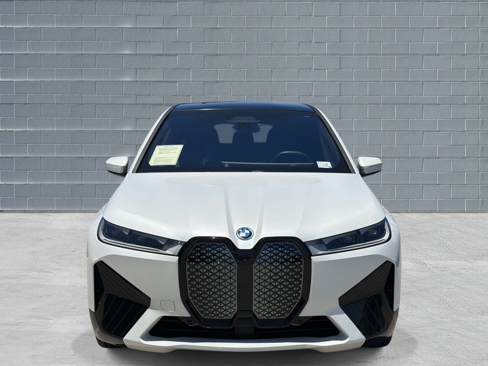 Certified 2025 BMW iX xDrive50 AWD/4WD image 2