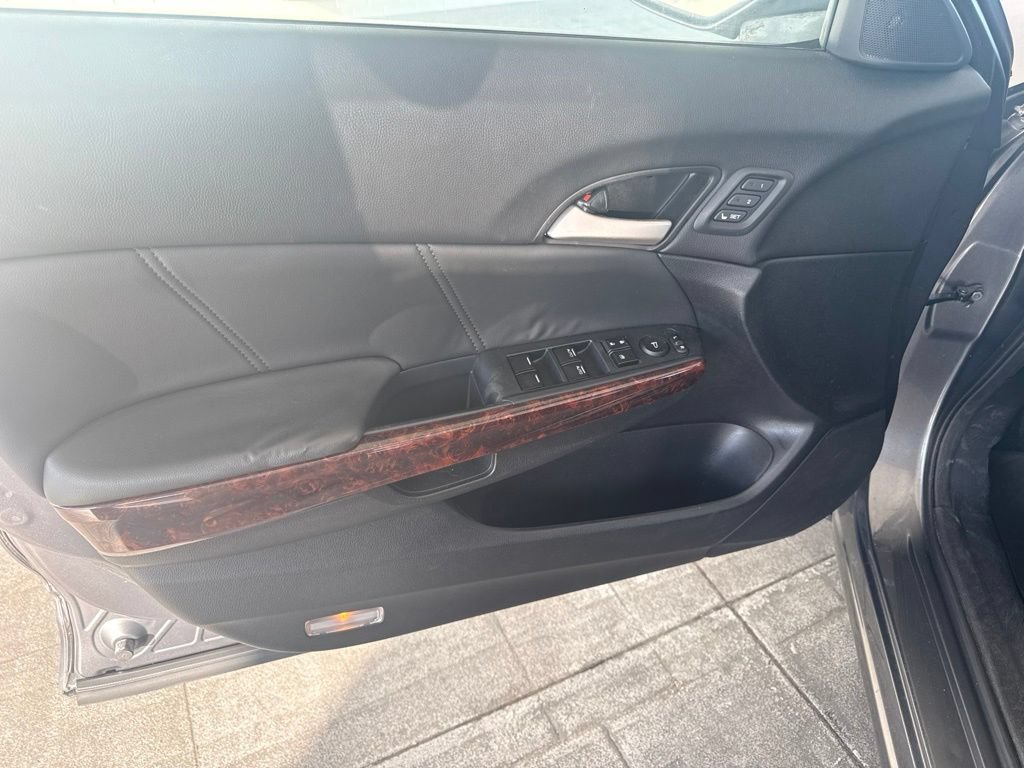 Used 2010 Honda Crosstour EX-L image 8