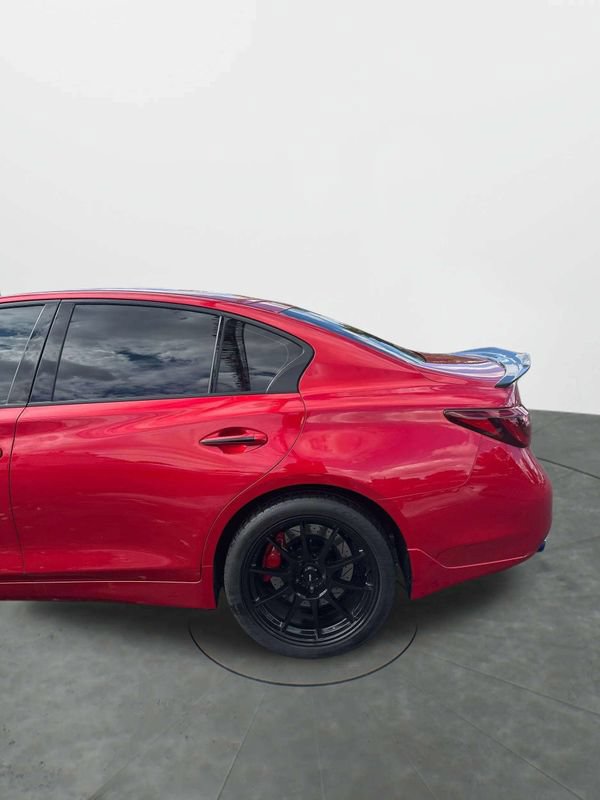 Used 2019 INFINITI Q50 Red Sport 400 w/ All Weather Package (L93) AWD/4WD image 32