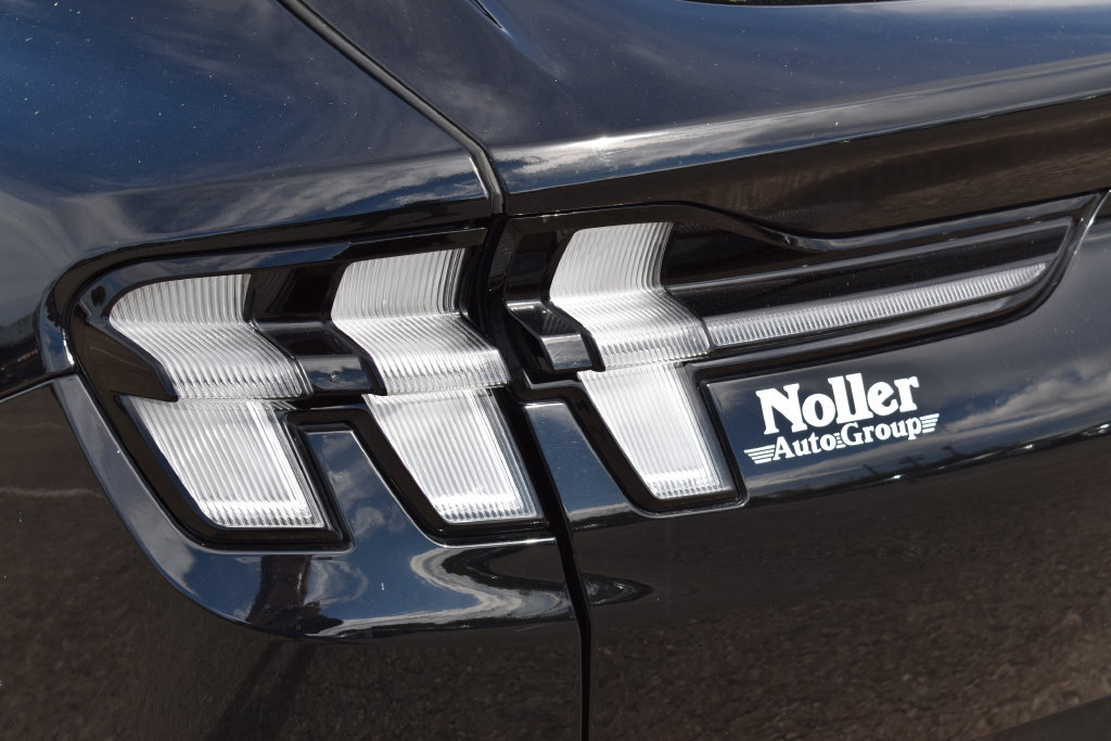 Certified 2023 Ford Mustang Mach-E Premium AWD/4WD image 10