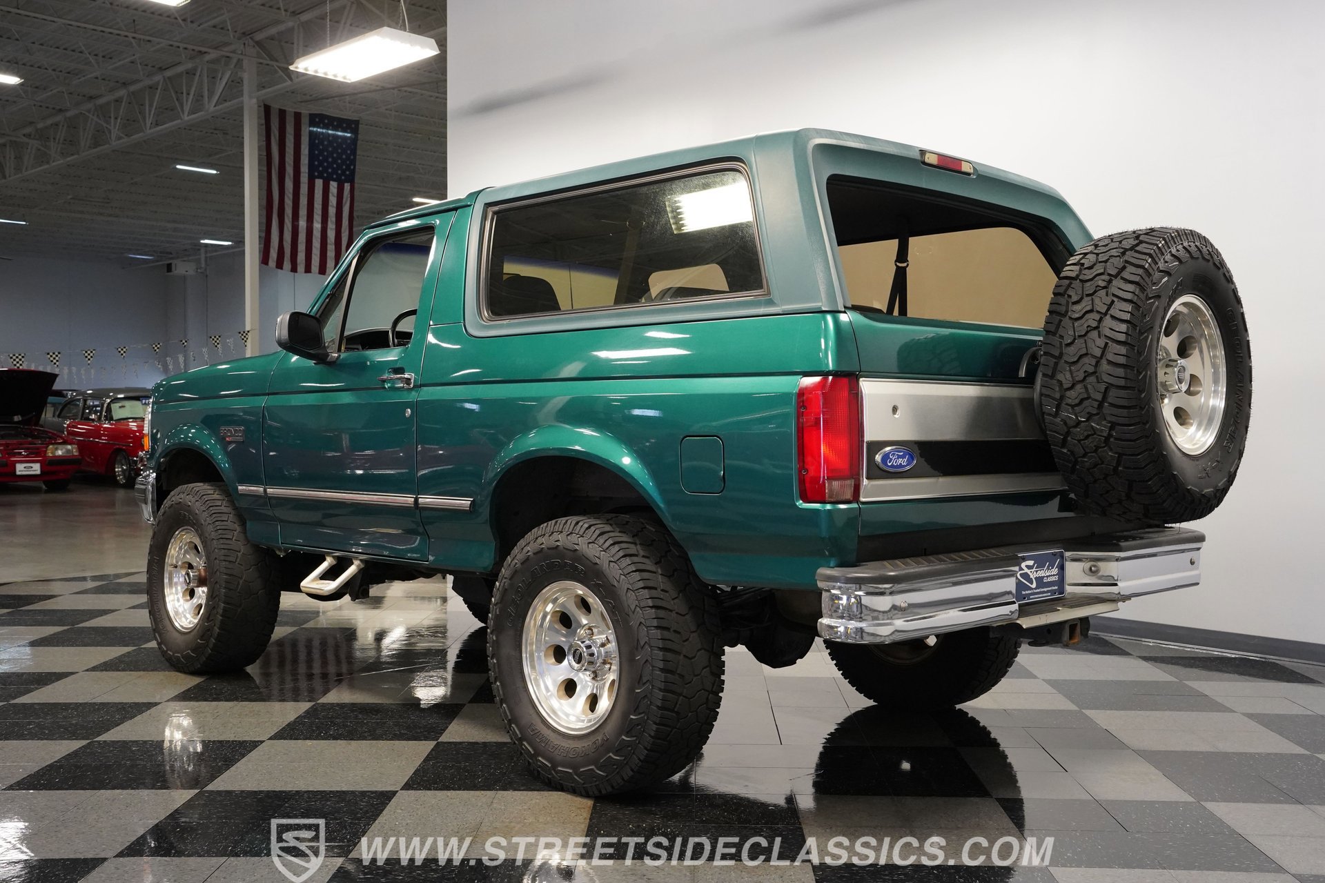 Used 1996 Ford Bronco XLT image 9