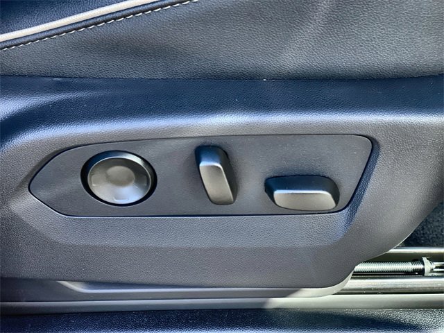 New 2026 Chevrolet Suburban Premier image 37