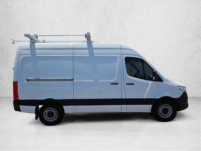 Used 2022 Mercedes-Benz Sprinter 2500 video 4