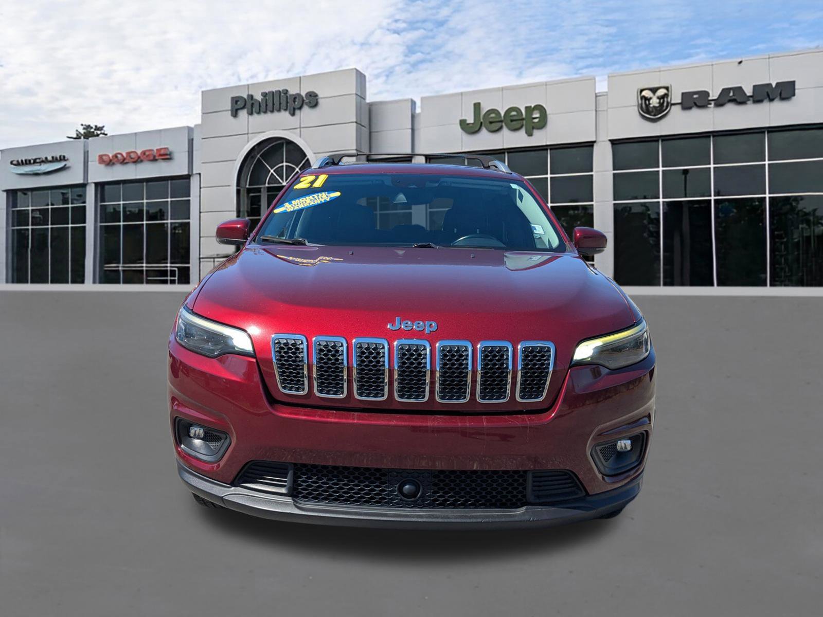 Used 2021 Jeep Cherokee Latitude Plus image 8