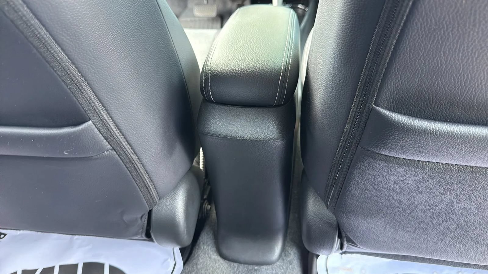 Used 2014 Honda Insight EX image 23