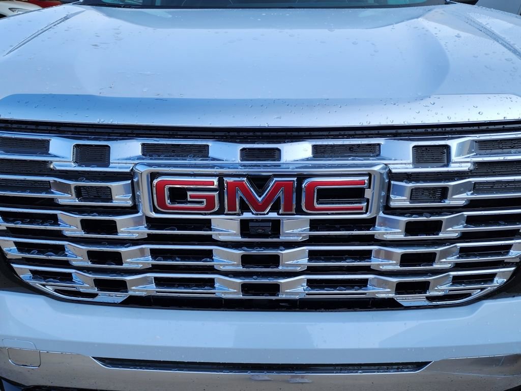 New 2026 GMC Terrain Denali image 10