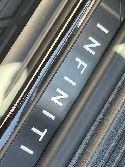 New 2026 INFINITI QX80 Autograph w/ Premium Cargo Package AWD/4WD image 25