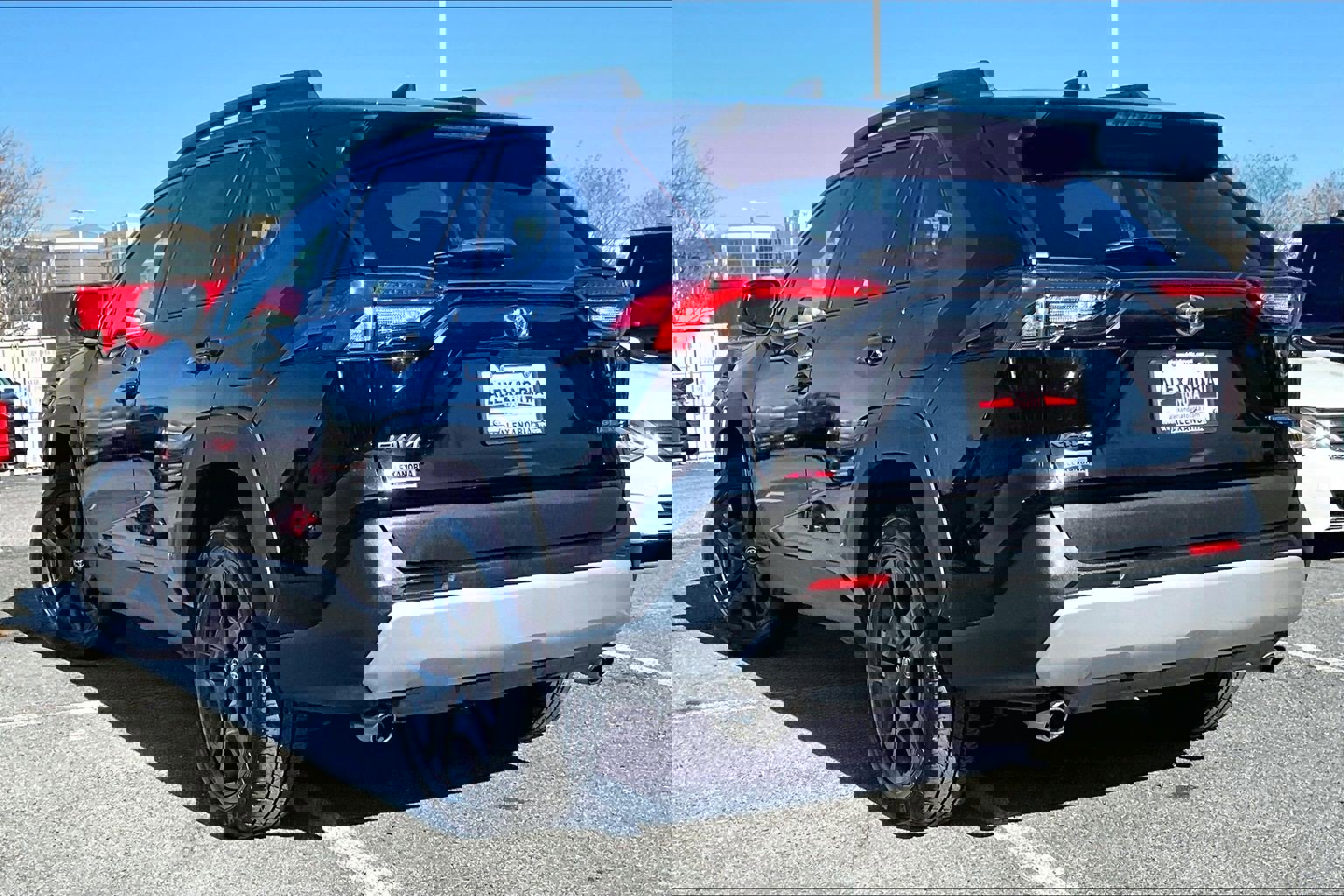 Used 2022 Toyota RAV4 Adventure image 11