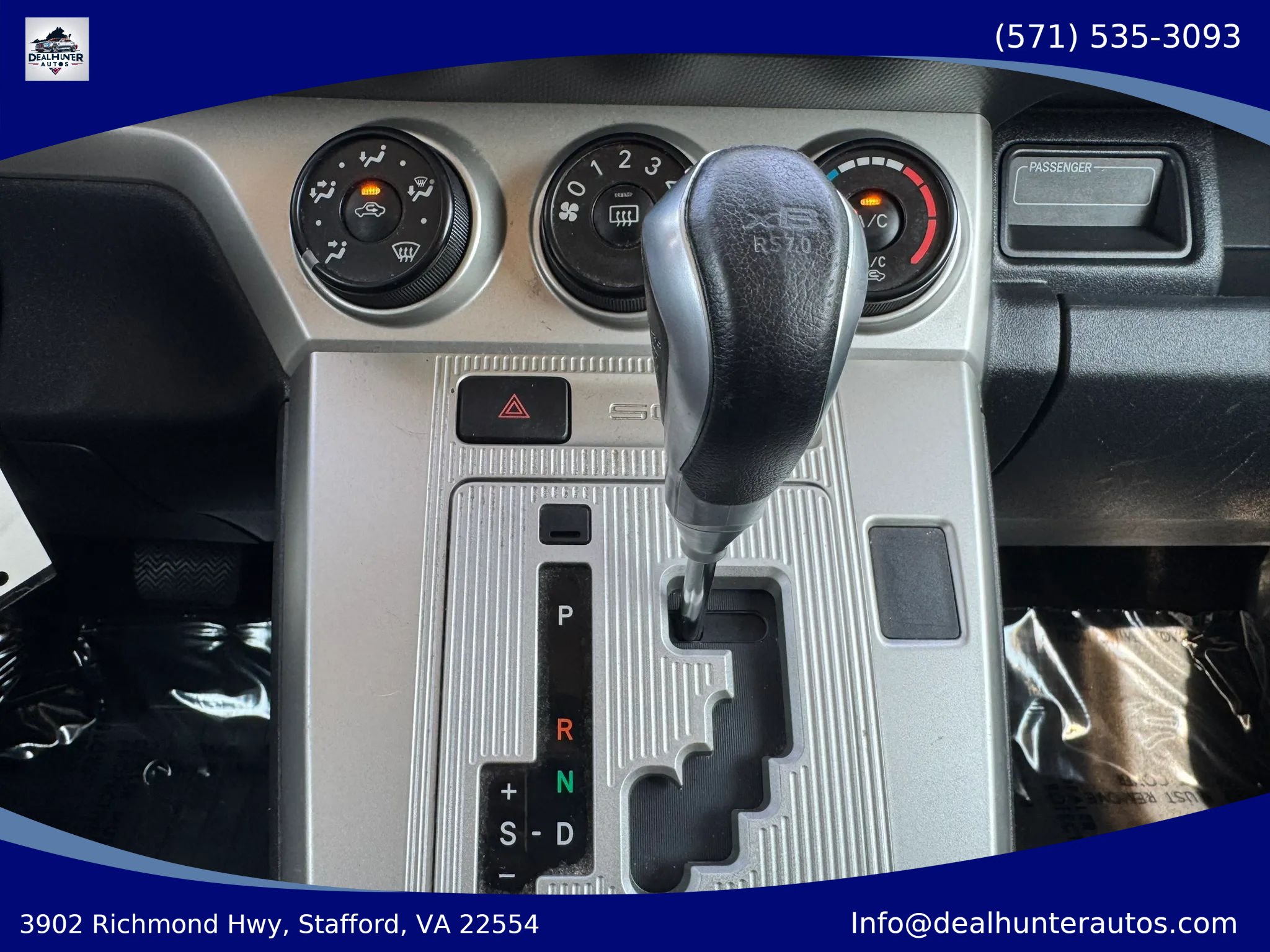 Used 2010 Scion xB FWD image 20