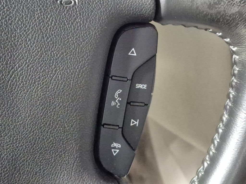 Used 2014 Chevrolet Impala LT w/ LT Sunroof Package FWD image 13