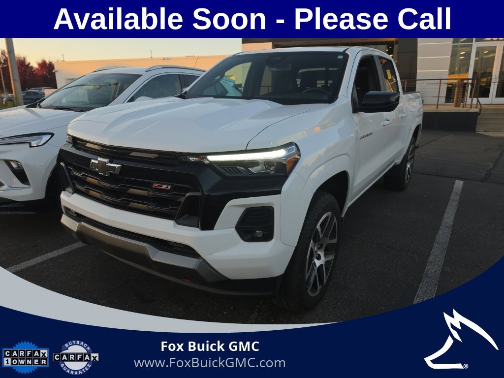 Used 2023 Chevrolet Colorado Z71 w/ Z71 Convenience Package 2 AWD/4WD image 1