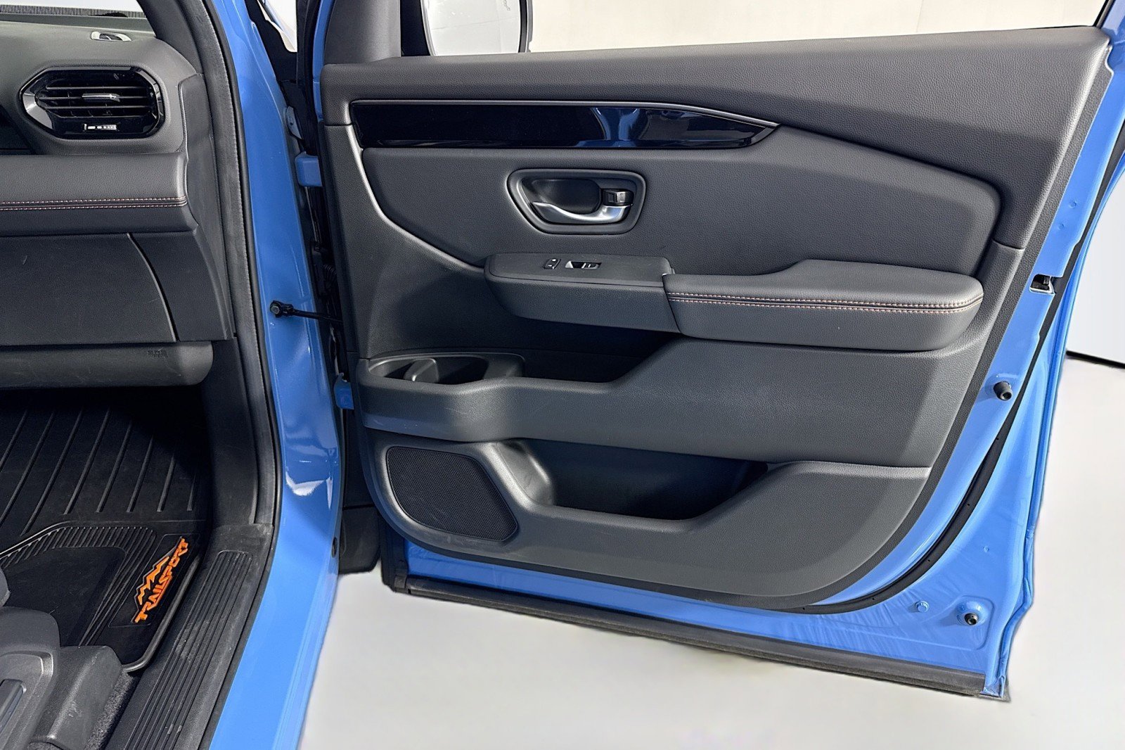 Used 2024 Honda Pilot TrailSport image 26