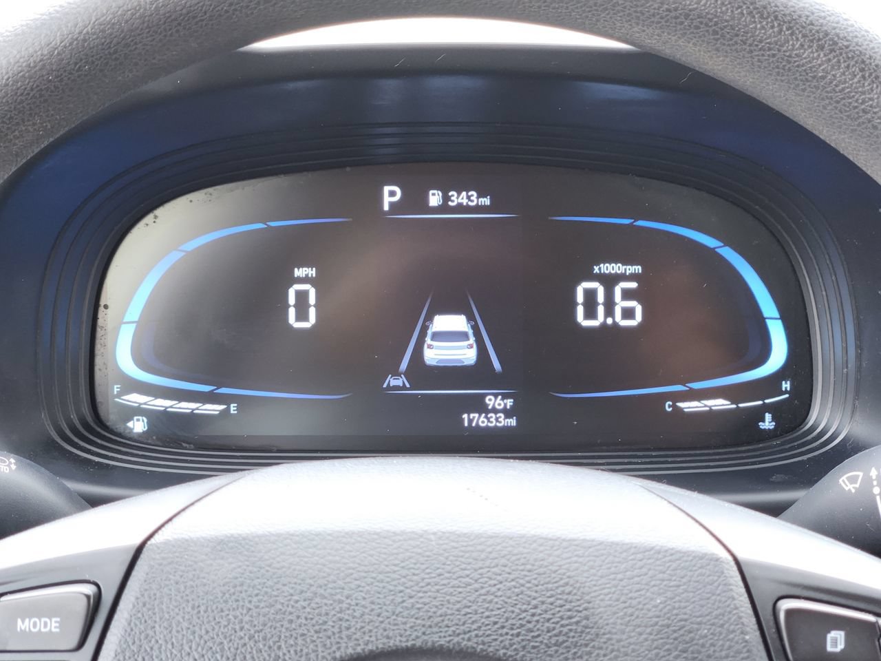 Used 2025 Hyundai Venue SE FWD image 12