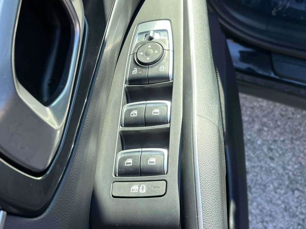 Certified 2025 Kia Sorento S w/ Panoramic Sunroof Package image 15