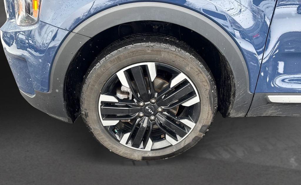 Used 2024 Kia Telluride SX Prestige w/ Towing Package image 12
