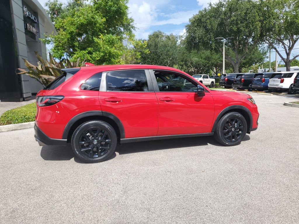 Used 2023 Honda HR-V Sport image 6
