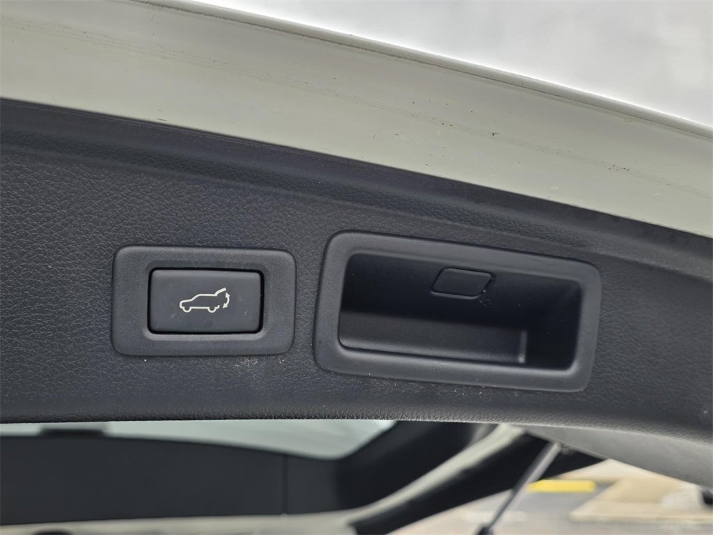 Used 2014 Subaru Forester 2.0XT Touring image 14