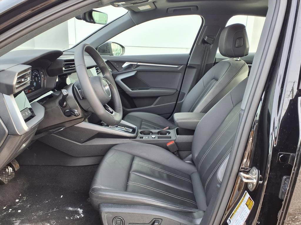 Used 2025 Audi A3 2.0T Premium w/ Convenience Package image 12