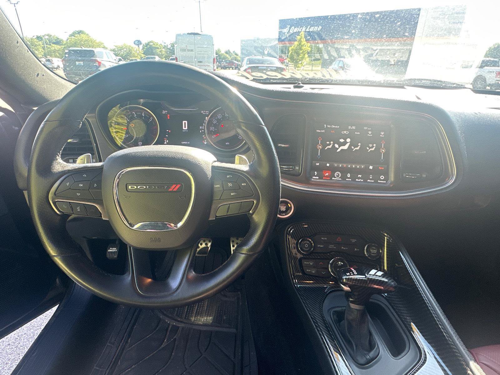 Used 2018 Dodge Challenger R/T w/ Driver Convenience Group RWD image 5