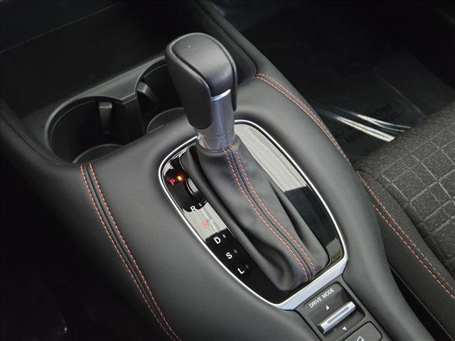 Used 2025 Honda HR-V Sport image 12