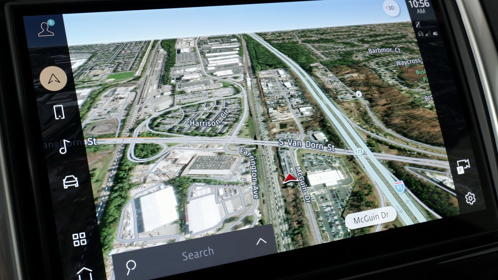 Used 2024 Land Rover Discovery S image 59