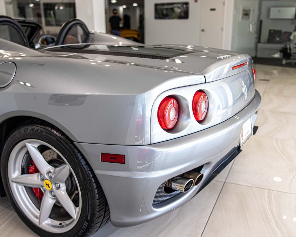 Used 2001 Ferrari 360 Spider RWD image 14