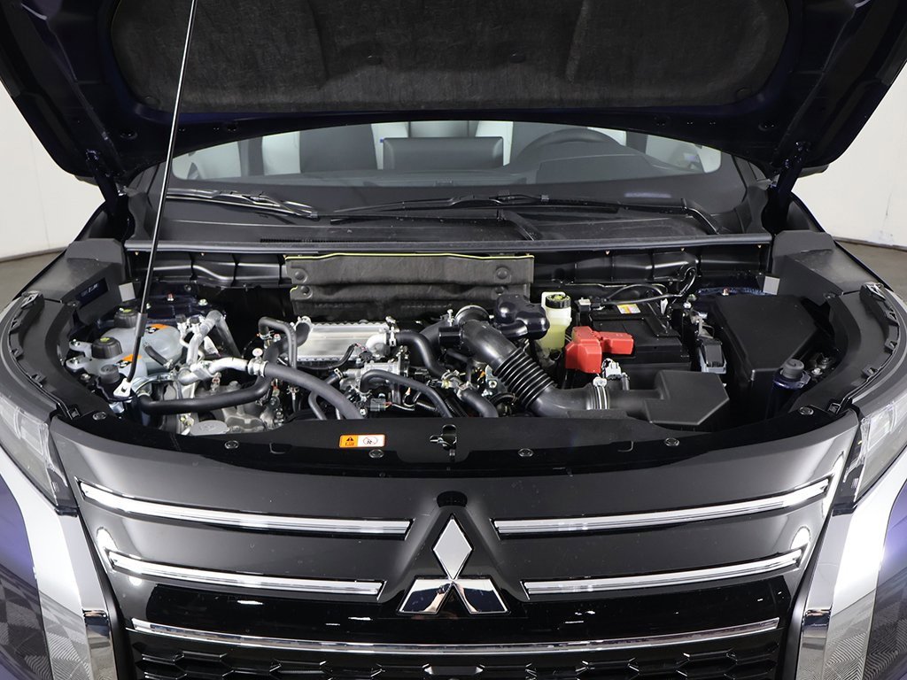 New 2026 Mitsubishi Outlander SE image 21