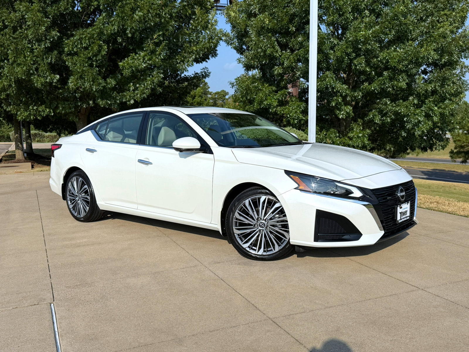 Used 2023 Nissan Altima 2.5 SL