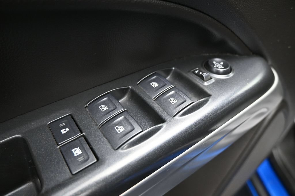 Used 2018 Chevrolet Colorado ZR2 AWD/4WD image 11